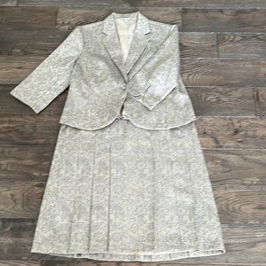 MiMi Maternity Dressy Two Piece Skirt Suit